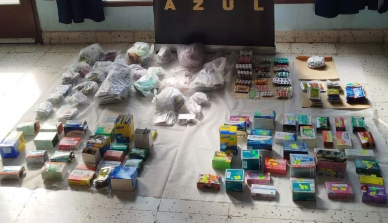Allanaron siete comercios en Azul por venta de medicamentos